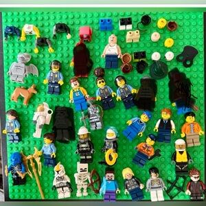 LEGO Minifigure Assortment